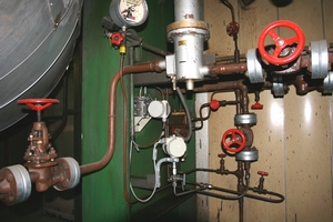 Hydraulický regulátor tlaku ucpávek turbodmychadla